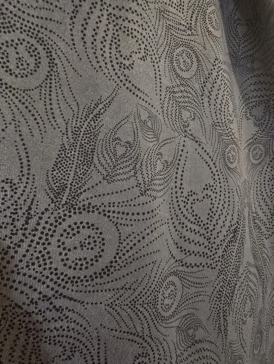 Lululemon - Picture 2 of 2